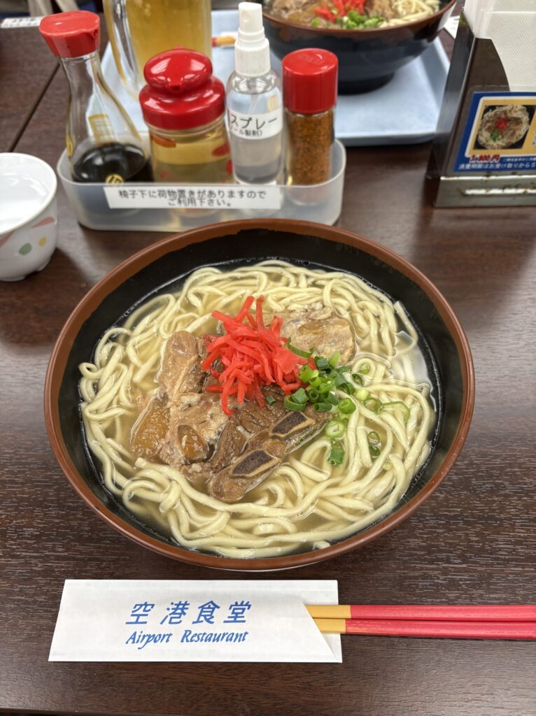 空港食堂 ソーキそば