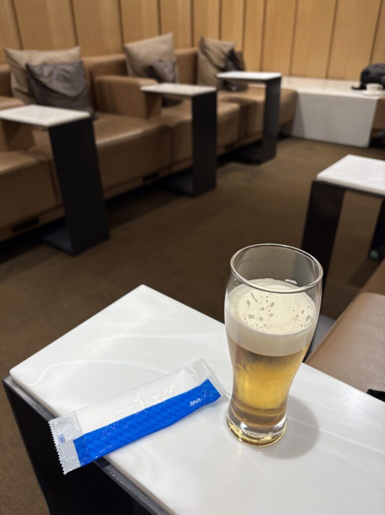 那覇空港 ANAラウンジ ノンアルコールビール